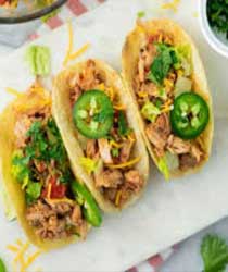 Tacos de adobada / Marinate pork taco